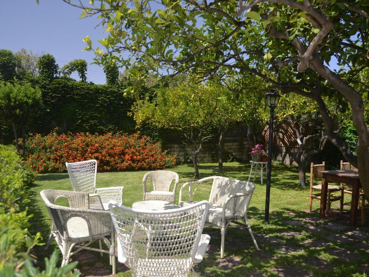 Casa Unifamiliar Con Jard N Privado Villa Agnone Bagni Dış mekan fotoğraf