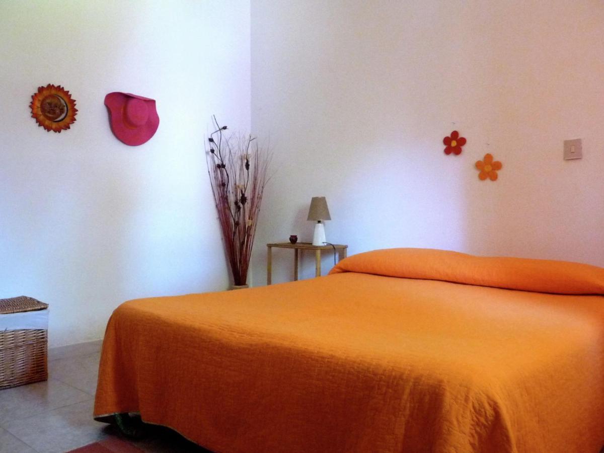 Casa Unifamiliar Con Jard N Privado Villa Agnone Bagni Dış mekan fotoğraf